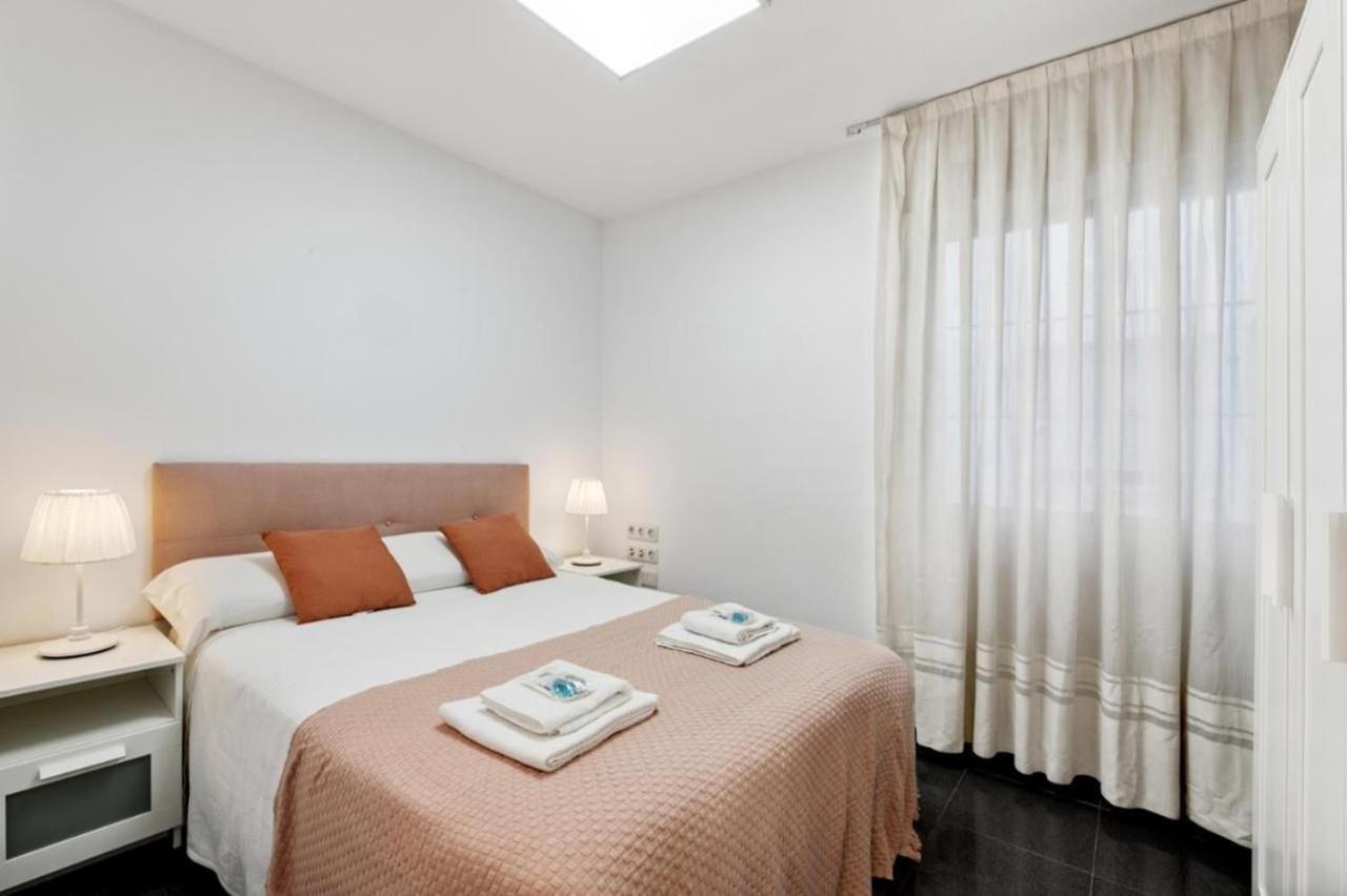 Ferienwohnung Amplio Piso En Atarazanas Málaga Exterior foto